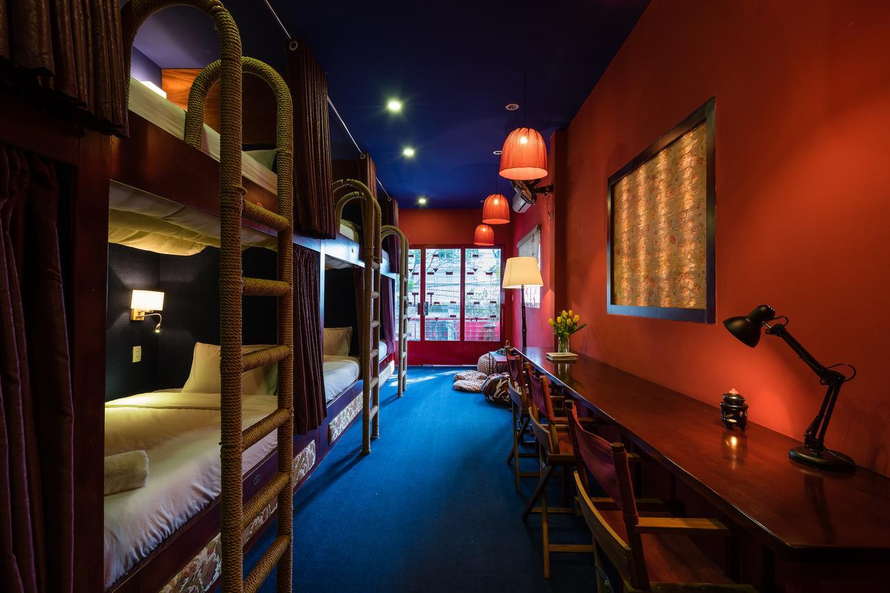 ホーチミン The Red House Bed & Breakfast エクステリア 写真